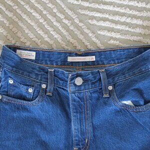 Levi’s Loose Taper Crop Jeans – Size 26